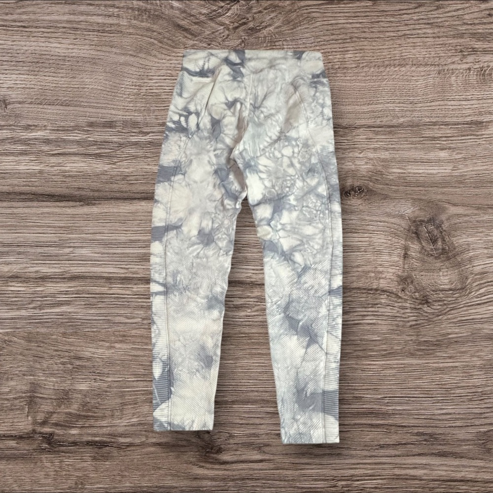 Offline Tie-Dye High-Waisted Women’s Leggings Size Large - Picture 3 of 4